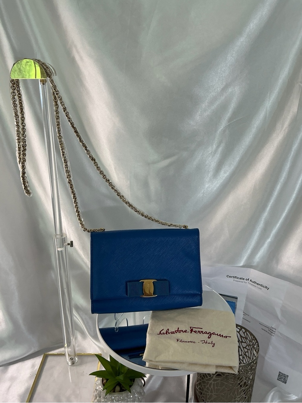 Salvatore Ferragamo Cobalt Blue Leather Vara Chain Crossbody Bag w COA Dustbag